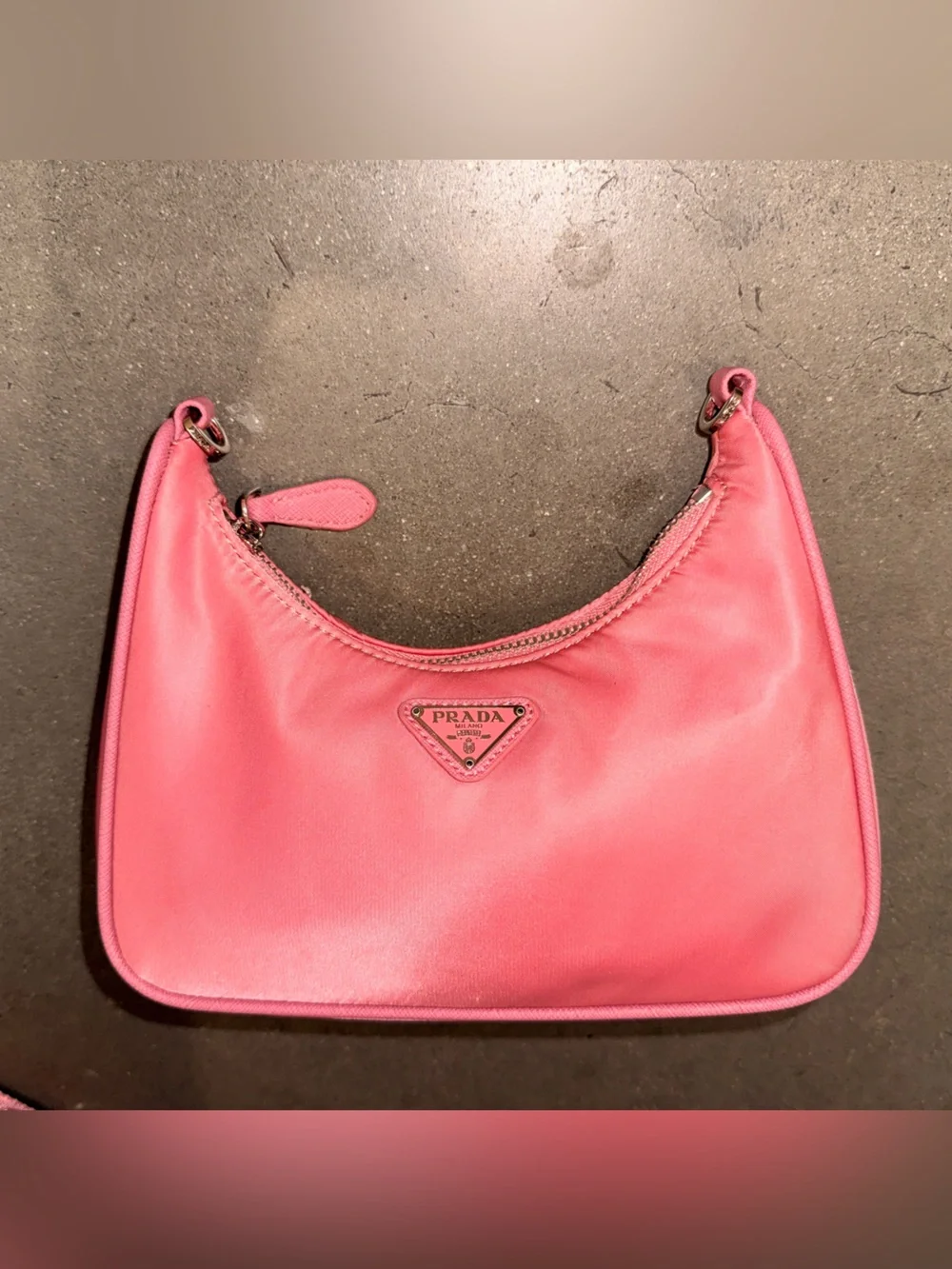 Prada 2005 Re-Edition Pink Nylon Bag no mini pouch
